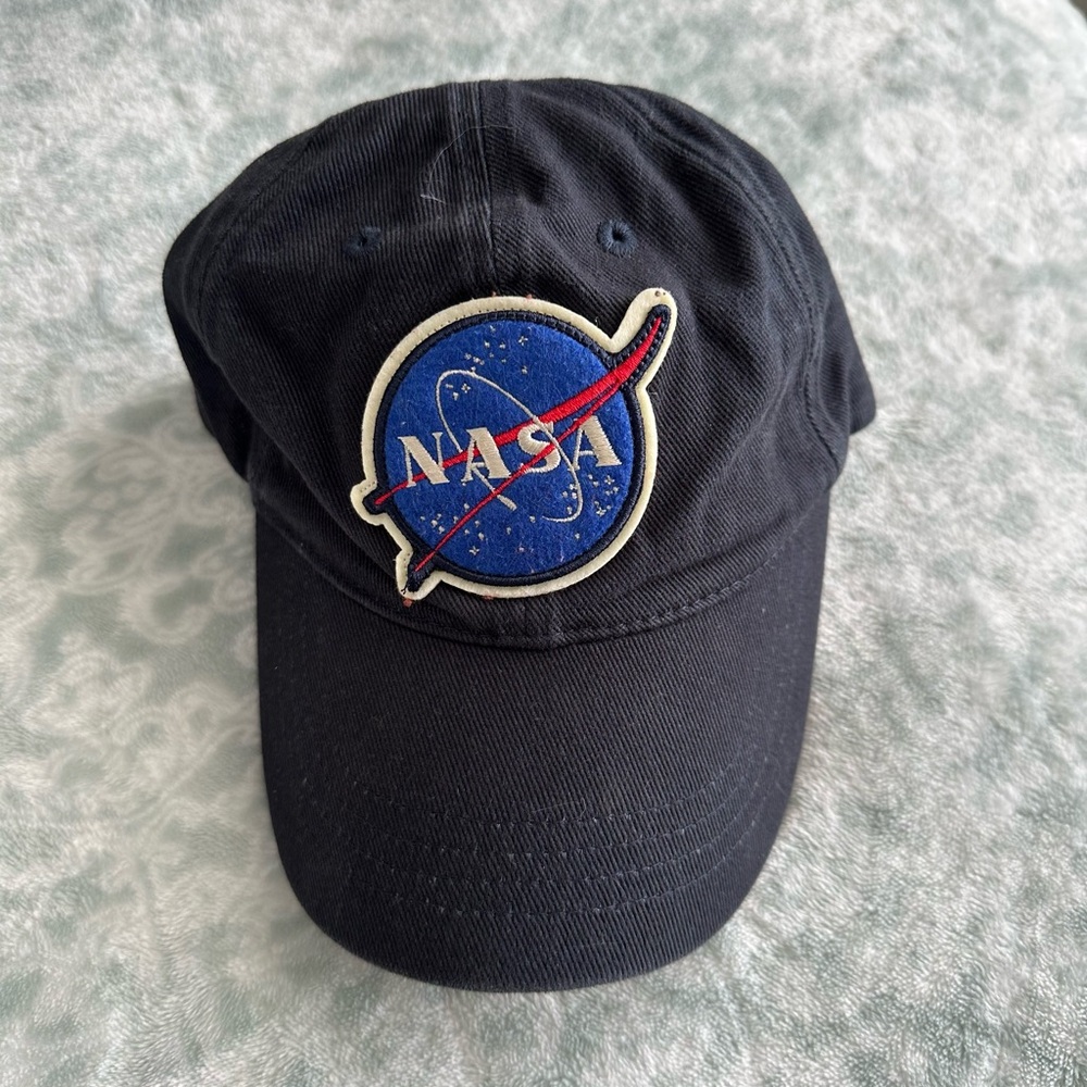 Unisex Black Cap